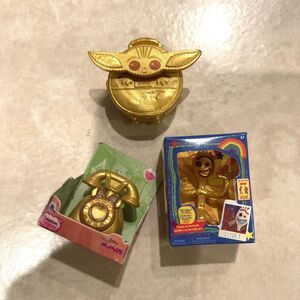 Zuru Mini Brands Disney Store Edition 2 GOLD Figures